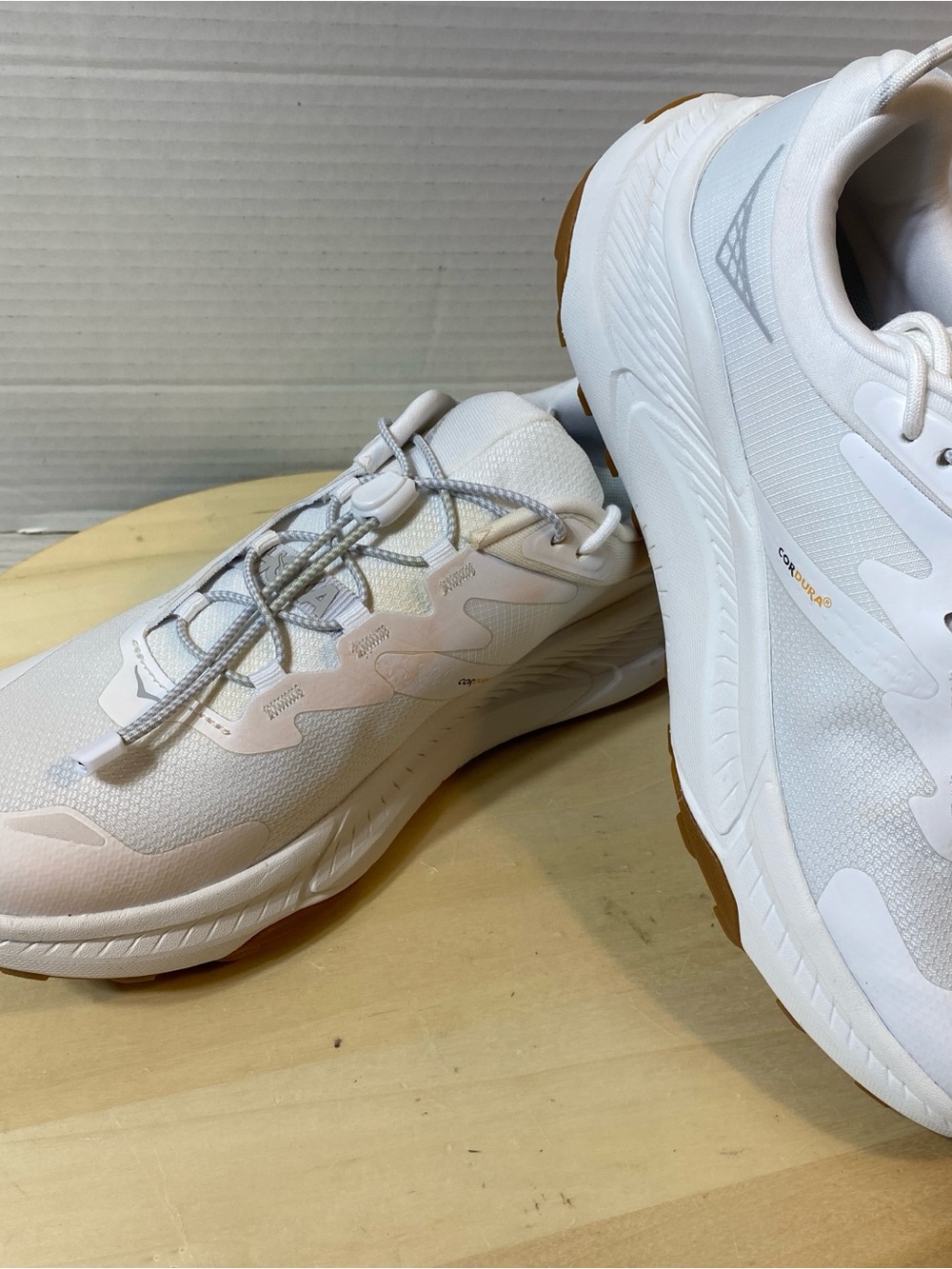 Hoka One One Transport White Gum Women’s Size 9B Trail Walking Shoes New - Picture 7 of 12